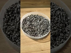 組み立てられたマイクロスクリュー